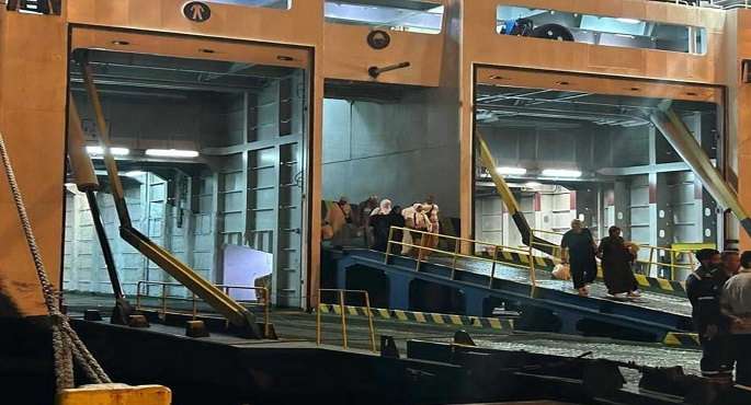 وصول 132 من حجاج البر عبر ميناء نويبع على متن العبارة “سينا”