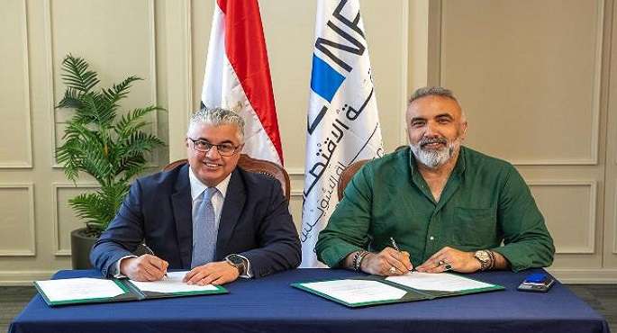 رئيس اقتصادية قناة السويس يوقع عقد مشروع مع شركة تركية باستثمارات 20 مليون دولار