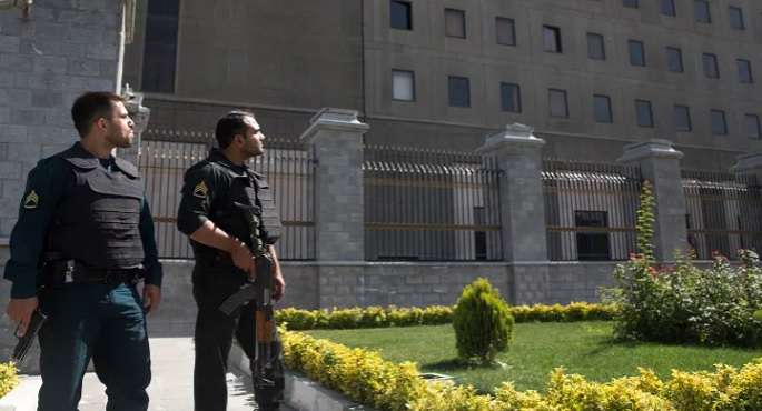 إيران تعلن اعتقال عنصرين تابعين للموساد