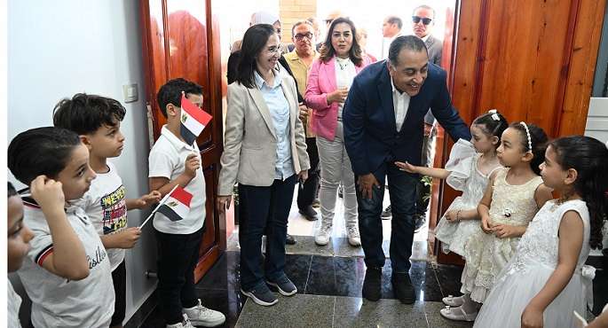 بالصور.. خلال زيارته للبحيرة.. مدبولى يتفقد مركز تنمية الأسرة والطفل بزاوية صقر