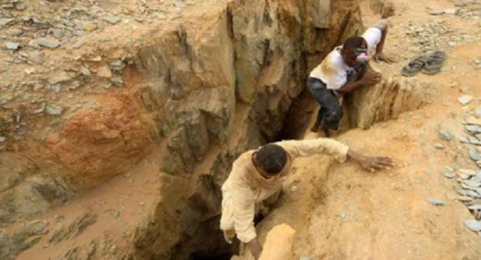 مصرع العشرات بانهيار منجم ذهب فى السودان