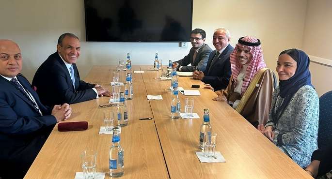 على هامش منتدى أوسلو .. وزير الخارجية ونظيره السعودى يتبادلان الرؤى إزاء القضايا الإقليمية وعلى رأسها أزمة غزة