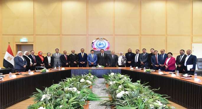 وزيرا الصحة والشباب يعقدان لقاءً موسعًا مع لجنة الصحة والسكان بنموذج محاكاة مجلس الشيوخ