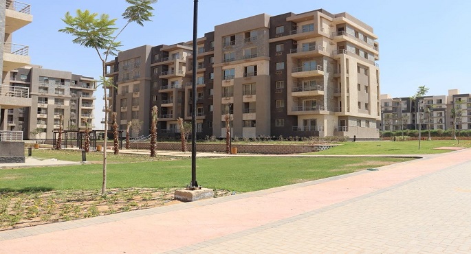 بالصور,, وزير الإسكان: بدء تسليم 816 وحدة بمشروع جنة 4 بمدينة الشيخ زايد فى 3 أغسطس