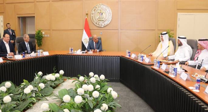 وزير الكهرباء يشهد توقيع مذكرة تفاهم لتطوير وتحديث مركز أبحاث الجهد الفائق (EHVRC)
