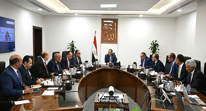 فى اجتماع برئاسة رئيس الوزراء.. توافق بين الحكومة والتجار والصناع على مبادرة لخفض أسعار السلع المختلفة