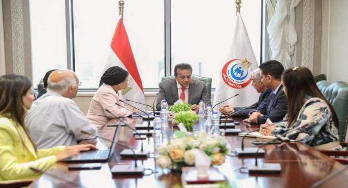 وزير الصحة يشهد توقيع بروتوكول لتطبيق مبادرة “الألف يوم الذهبية” وتحسين خدمات صحة الأم والطفل