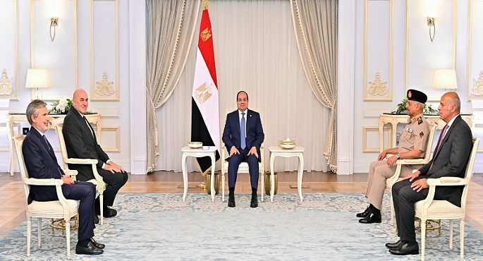 الرئيس السيسى ووزير الدفاع الإيطالى يؤكدان على التحرك الفورى لإنهاء المعاناة الإنسانية لأهالى قطاع غزة