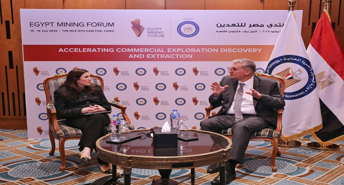 بالصور.. وزير البترول: الحكومة حريصة على توفير مناخ استثماري جاذب ومستقر