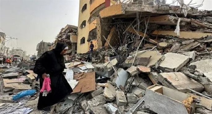 شهداء ومصابون بقصف الاحتلال مناطق متفرقة فى قطاع غزة