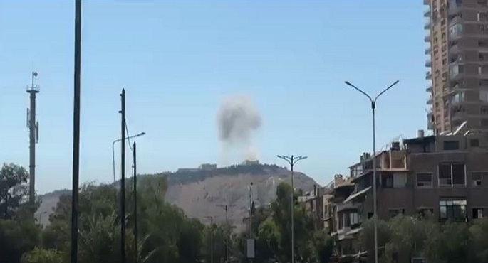 قتيل و18 جريحا فى غارات إسرائيلية على دمشق