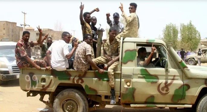 وسط هدوء حذر.. الجيش السودانى يدفع بتعزيزات كبيرة إلى كردفان