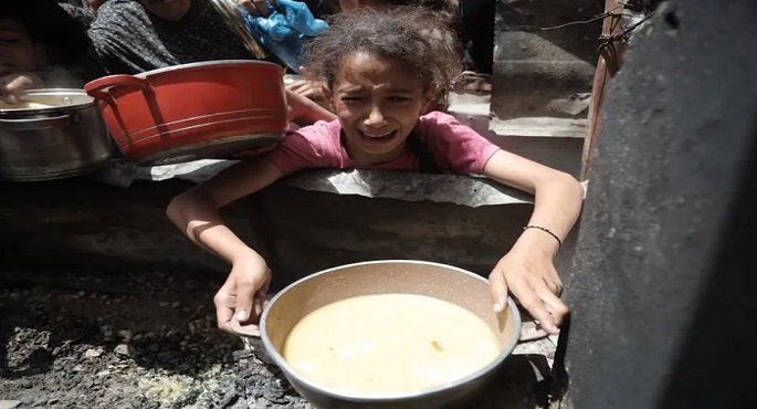 باريس ولندن وبرلين تدعو إلى “إنهاء الكارثة الإنسانية فى غزة فورا”