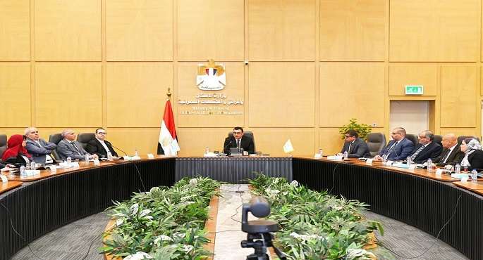 بالصور.. وزير الإسكان يتابع موقف توفيق الأوضاع بالأراضى المنضمة لأحوزة عددٍ من المدن الجديدة