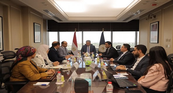 بالصور.. وزير السياحة يتابع استعدادات إطلاق منصة “رحلة” لتنظيم الرحلات المدرسية المجانية للمواقع الأثرية