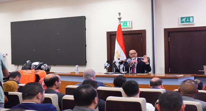 وزير العمل: نسعى لتسجيل “عمال التوصيل” فى قاعدة بيانات العمالة غير المنتظمة