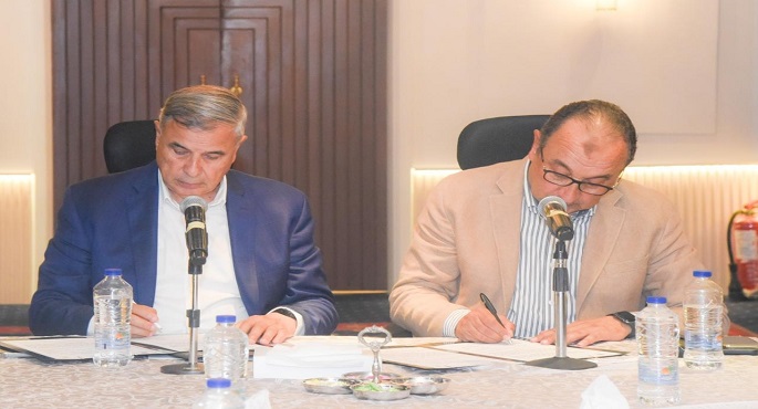 وزير قطاع الأعمال ومحافظ الإسكندرية يوقعان بروتوكولًا لتوريد 120 حافلة غاز طبيعى من إنتاج “النصر للسيارات”