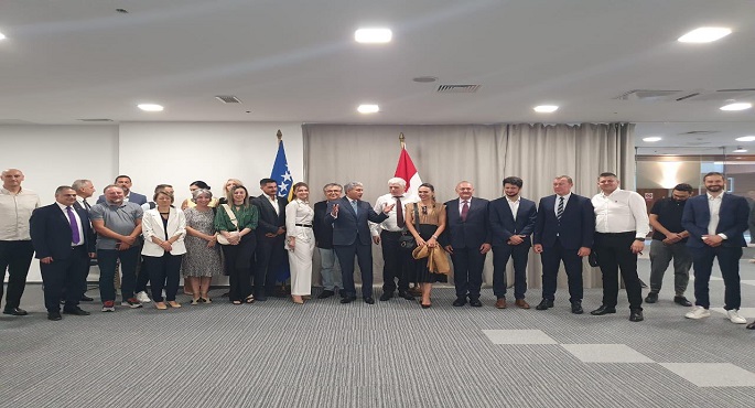 وزير السياحة يزور البوسنة والهرسك ومباحثات حول تعزيز التعاون السياحى والثقافى