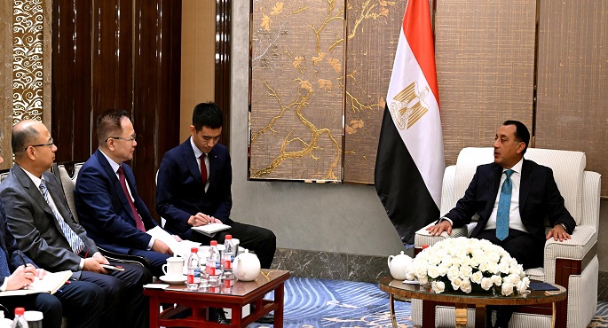 على هامش مشاركته فى قمة “منظمة شنغهاى”: رئيس الوزراء يلتقى رئيس مجلس إدارة شركة “تيدا” الصينية القابضة