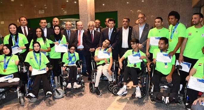 وزير الشباب والرياضة يكرم منتخب البوتشيا بعد تألقه فى بطولة إفريقيا