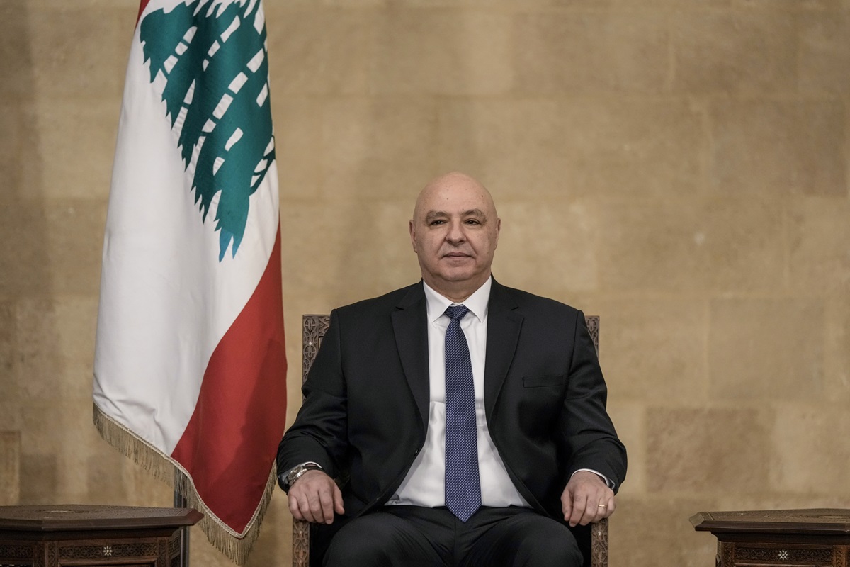 رئيس لبنان يدين الاعتداء الإسرائيلى على قوات اليونيفيل قرب مروحين