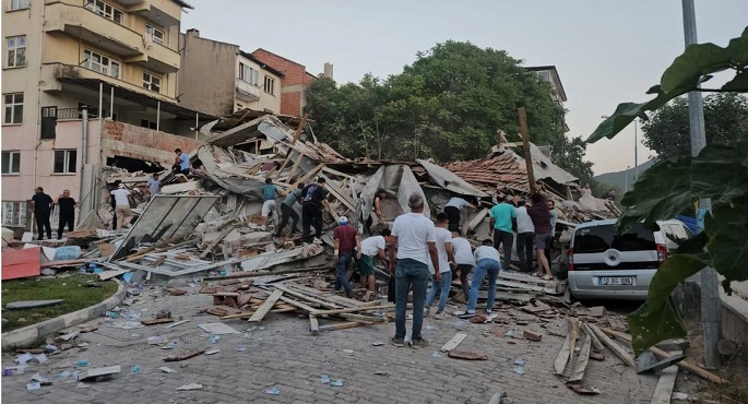 زلزال بقوة 6.1 درجة يضرب تركيا