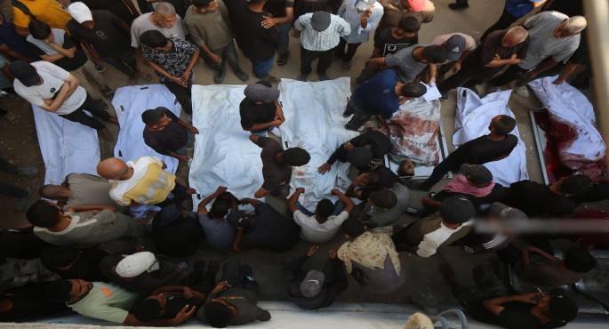 8 شهداء بينهم 4 أطفال فى قصف للاحتلال على مدينة غزة