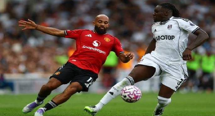 فولهام يتعادل مع مانشستر يونايتد 1ـ1 فى الدورى الإنجليزى الممتاز