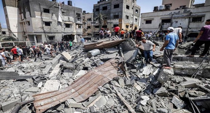 38 شهيدا وعشرات الإصابات بقصف الاحتلال مناطق مختلفة فى قطاع غزة منذ فجر اليوم