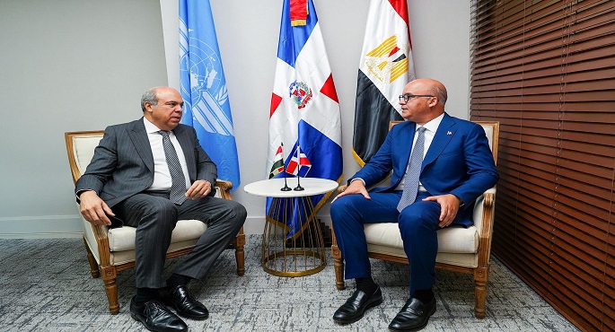 وزير الطيران المدنى: الدولة المصرية تولى أهتماما كبيرا بالتكامل الإقليمى والتعاون المشترك