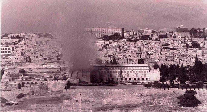 56 عاماً على إحراق الأقصى.. انطفأت الشرارة ولم ينطفئ الحقد