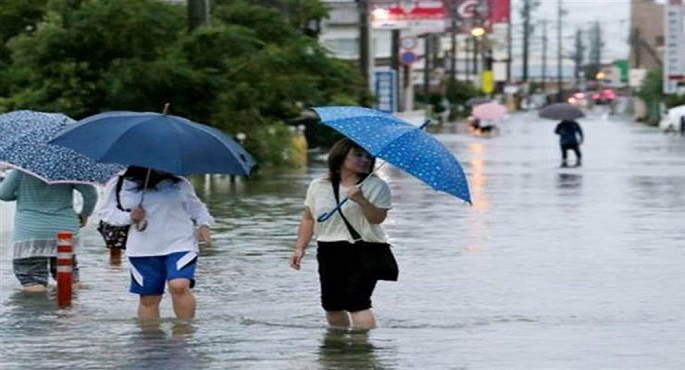 اليابان تحث نحو 3 ملايين مواطن على إخلاء منازلهم بسبب الأمطار الغزيرة