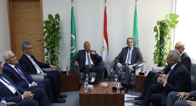 وزير الاتصالات: مصر تستهدف تحويل القدرات التكنولوجية للذكاء الاصطناعى إلى أثر تطبيقى تنموى فى القطاعات الحيوية