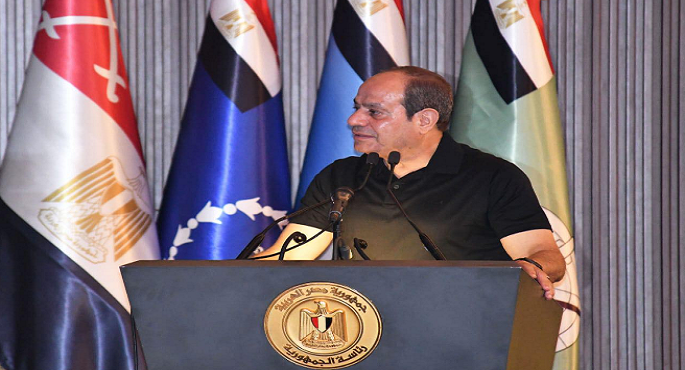 بالفيديو والصور .. خلال زيارة تفقدية للأكاديمية العسكرية .. الرئيس السيسى : مصر تجاوزت تحديات أمنية جسيمة وتنعم حاليًا باستقرار داخلى