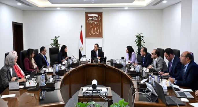 مدبولى يتابع استعدادات إطلاق “السردية الوطنية للتنمية الاقتصادية”