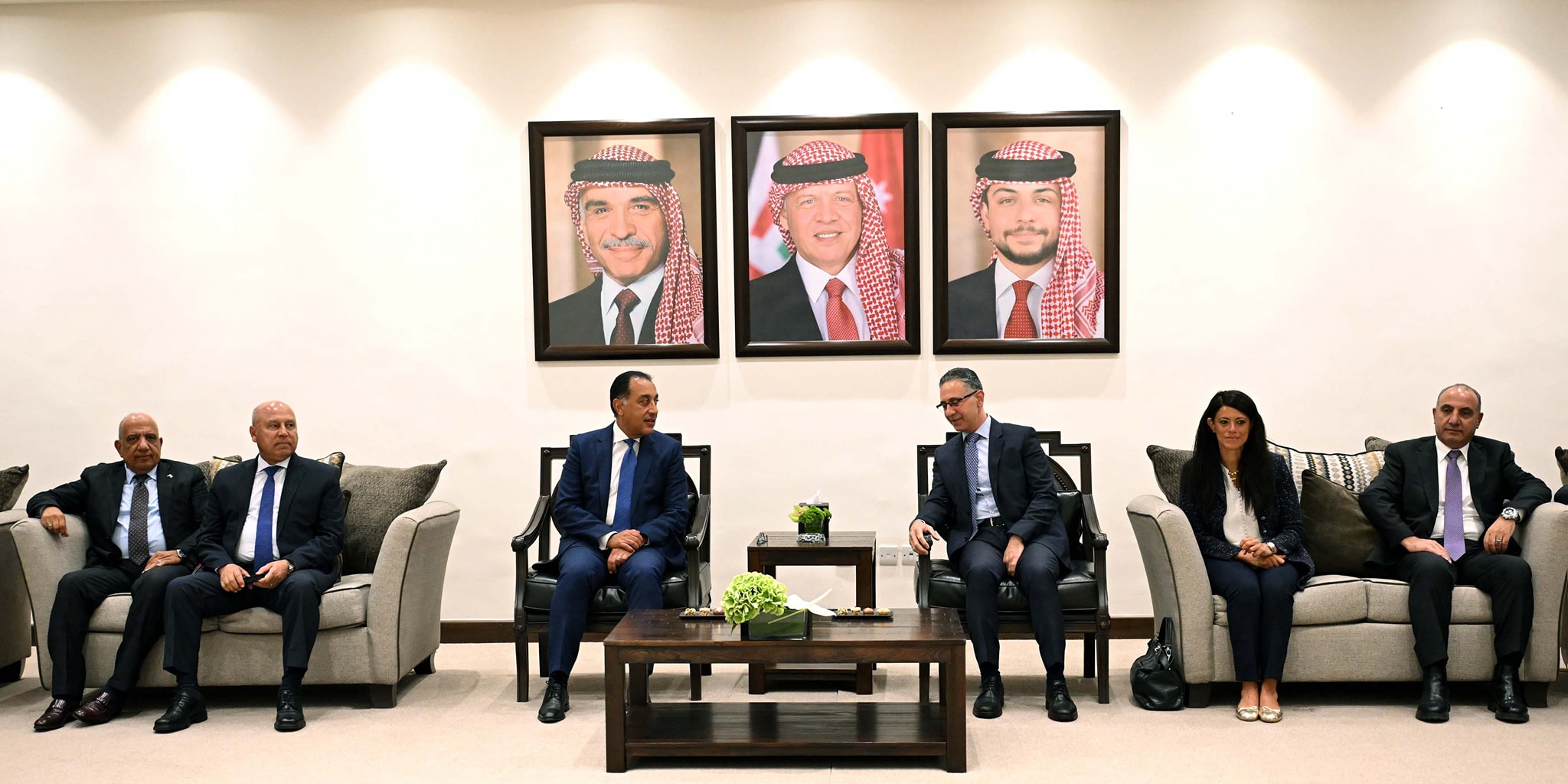 رئيس الوزراء فى عمان للمشاركة في أعمال الدورة الـ ٣٣ للجنة العليا المصرية الأردنية