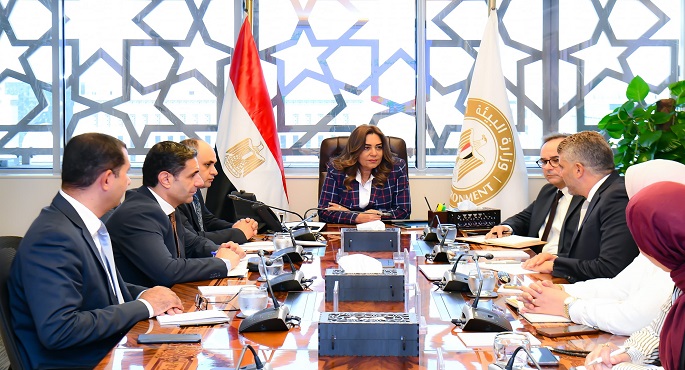 منال عوض تستعرض الموقف التنفيذى وآخر مستجدات ما تم تنفيذه بمشروع شرم الشيخ خضراء “جرين شرم”