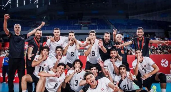 منتخب شباب الطائرة فى مواجهة الجزائر ببطولة أفريقيا