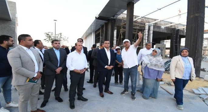 وزير الإسكان يقوم بجولة مفاجئة بمشروع حدائق “تلال الفسطاط” بمنطقة مصر القديمة بالقاهرة
