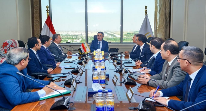 وزير التموين يتابع تنفيذ المستودعات الاستراتيجية لزيادة مخزون السلع الغذائية