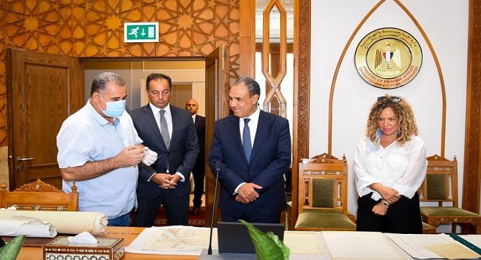 عبد العاطى يتابع مشروع توثيق المستندات ذات القيمة التاريخية بوزارة الخارجية