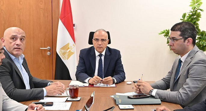 وزير الرى: انتهاء أول مرحلة لتراخيص المياه الجوفية والإعداد لمنظومة تراخيص الشواطئ