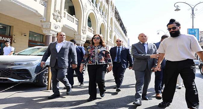 وزيرة التنمية المحلية تتفقد أعمال تطوير شارع إبراهيم باشا فى الكوربة بمصر الجديدة