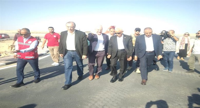 وفد مجلس الشيوخ الأمريكى يصل إلى معبر رفح ويشيد بالجهود المصرية لإنفاذ المساعدات