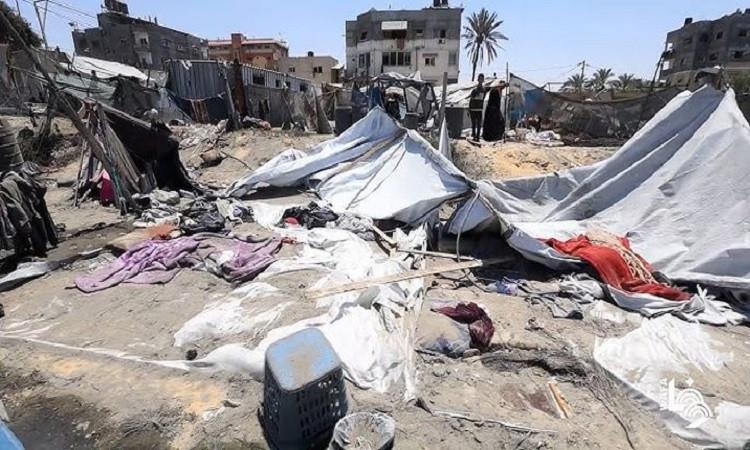 شهيدان ومصابون بقصف الاحتلال خيمة تؤوى نازحين فى دير البلح