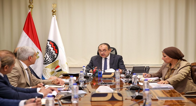 وزير قطاع الأعمال: تحسين الخدمات المقدمة لعملاء “النصر للإسكان والتعمير” وحل القضايا العالقة