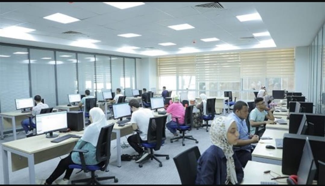 اليوم.. غلق باب تسجيل الرغبات ضمن المرحلة الثالثة لتنسيق القبول بالجامعات والمعاهد العليا