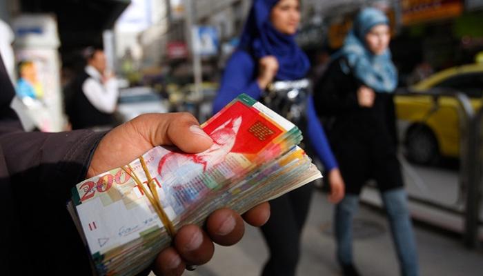 لاكروا: إسرائيل تخنق الاقتصاد الفلسطينى