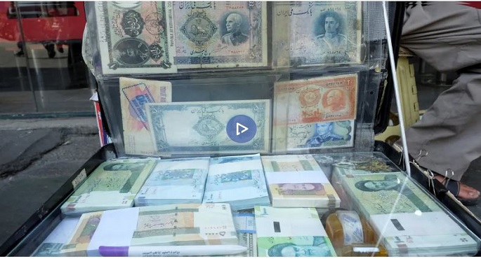 الريال الإيرانى يهبط إلى أدنى مستوى أمام الدولار بعد إعادة فرض العقوبات