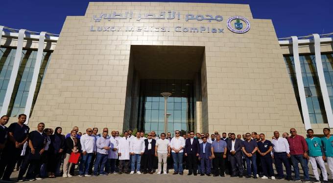 وزير الصحة ومحافظ الأقصر يفتتحان مبنى الدوران ومستشفى الطوارئ